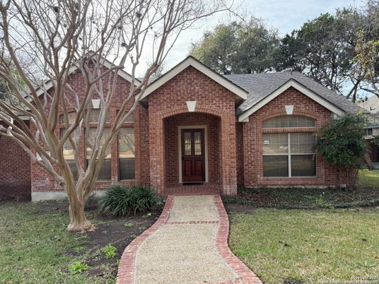 Exterior, Facade, Brick Facade, Brick Traditional