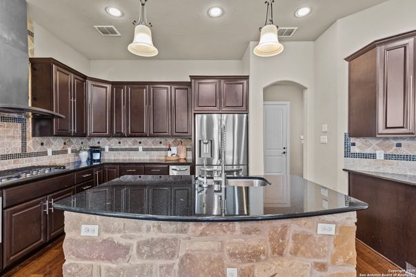 Interior, Kitchen, Pendant Lights, Recessed Lighting, Wood Texture Flooring