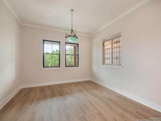 Chandelier, Empty room, Interior, Pendant Lights, Wood Texture Flooring