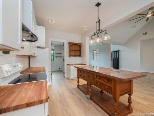 Interior, Kitchen, Pendant Lights, Recessed Lighting, Wood Texture Flooring