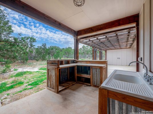 Exterior, Hot Tub