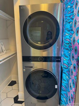 Interior, Utility Closets, Washer
