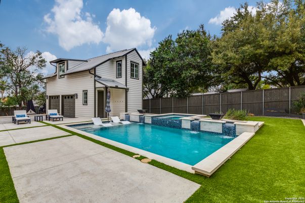 Backyard, Exterior, Pool