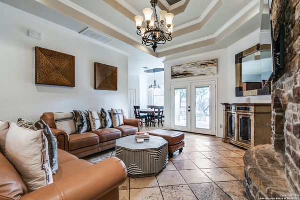 Chandelier, Dining room, Interior, Living room