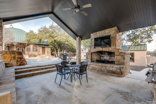 Exterior, Fireplace, Pool