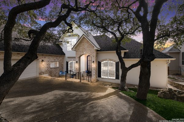Backyard, Exterior, Facade, French Provincial