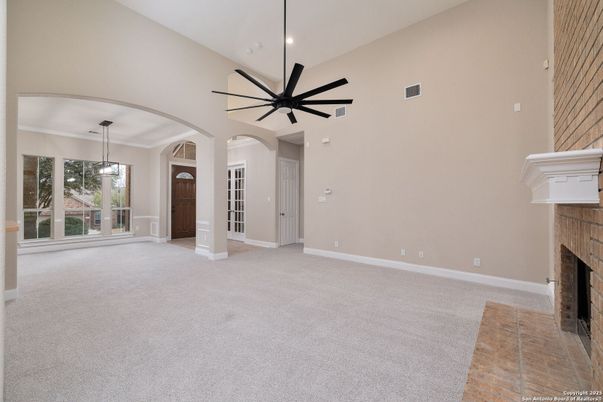 Empty room, Fireplace, Interior, Pendant Lights, Recessed Lighting