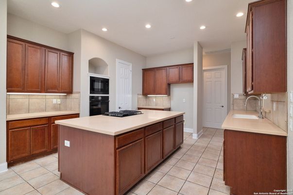 Interior, Kitchen, Recessed Lighting