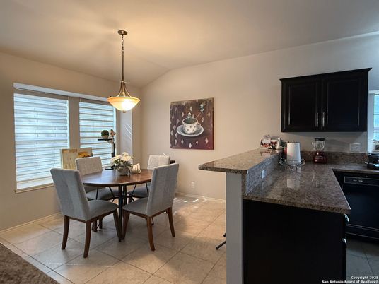 Dining room, Interior, Pendant Lights