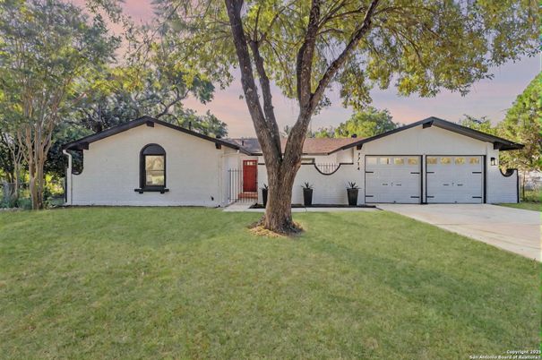 Attached, Backyard, Detached Garage, Exterior, Facade, Ranch
