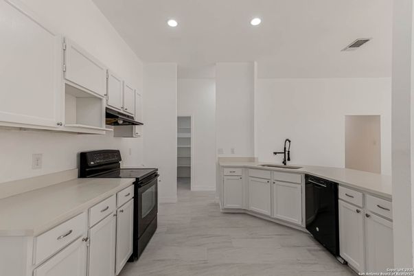 Interior, Kitchen, Marble, Recessed Lighting