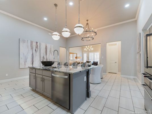 Interior, Kitchen, Living room, Pendant Lights, Recessed Lighting