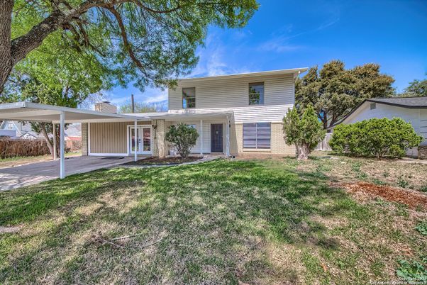 Attached, Backyard, Exterior, Facade, Split Level