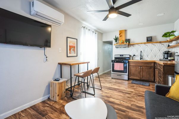 Interior, Kitchen, Wood Texture Flooring