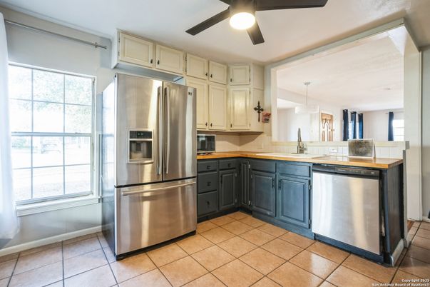 Interior, Kitchen, Stainless Steel Appliances