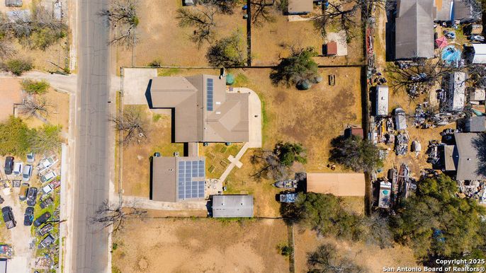 Exterior, Drone