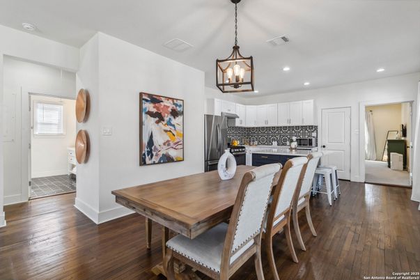 Dining room, Interior, Kitchen, Pendant Lights, Recessed Lighting, Wood Texture Flooring