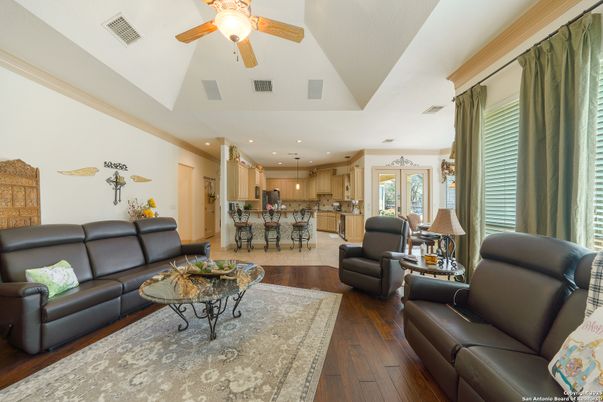 Dining room, Interior, Kitchen, Living room, Pendant Lights, Recessed Lighting, Wood Texture Flooring