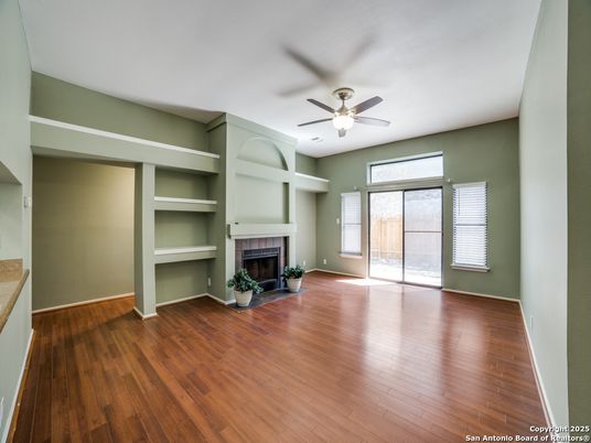 Empty room, Fireplace, Interior, Wood Texture Flooring