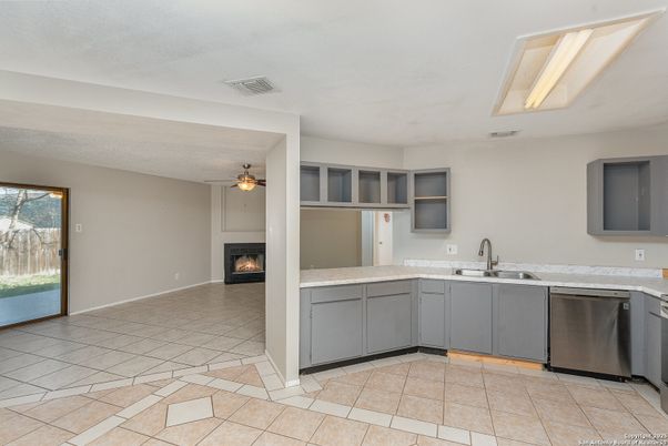 Fireplace, Interior, Kitchen
