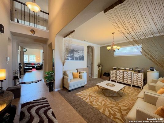 Chandelier, Interior, Living room