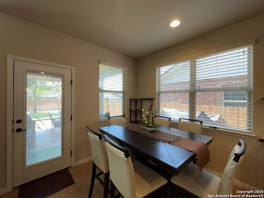 Dining room, Interior, Recessed Lighting