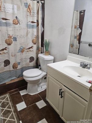 Bathroom, Interior