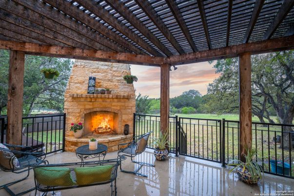 Exterior, Fireplace