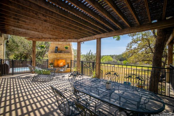 Exterior, Fireplace