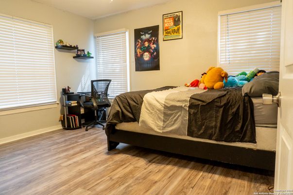 Bedroom, Home Office, Interior, Wood Texture Flooring