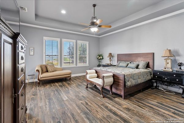 Bedroom, Interior, Recessed Lighting, Wood Texture Flooring