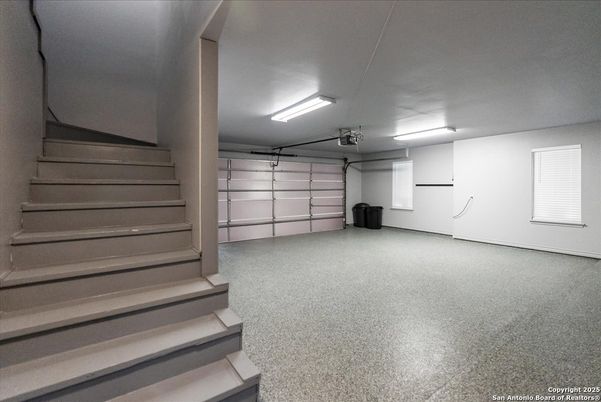 Garage, Interior