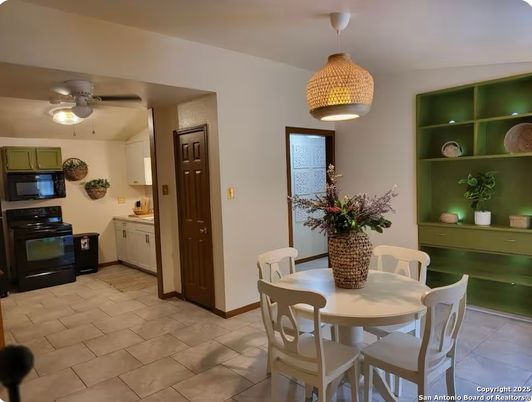 Dining room, Interior, Kitchen