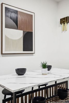 Dining room, Interior