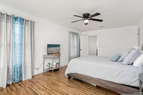 Bedroom, Interior, Wood Texture Flooring