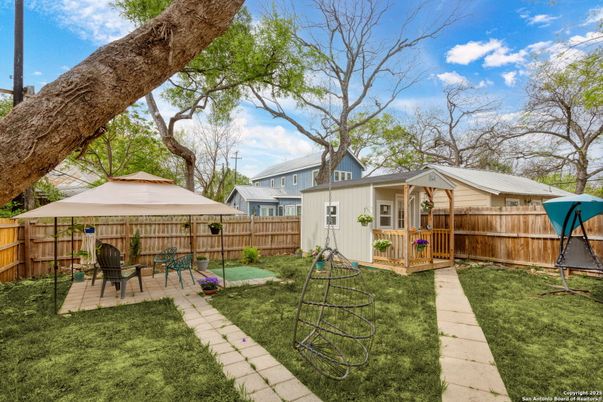 Backyard, Exterior, Playground
