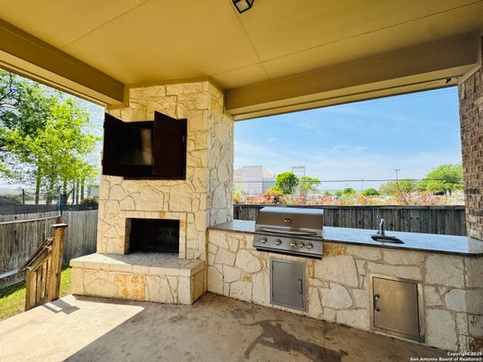 Exterior, Fireplace