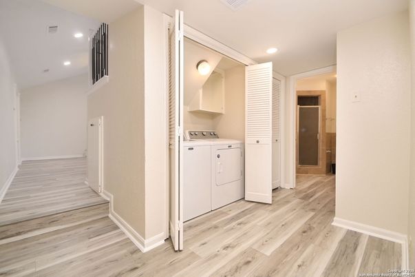 Interior, Recessed Lighting, Utility Closets, Washer, Wood Texture Flooring