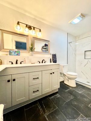 Bathroom, Dual Sink Vanities, Interior, Marble Walls