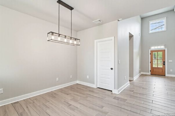 Empty room, Interior, Pendant Lights, Wood Texture Flooring