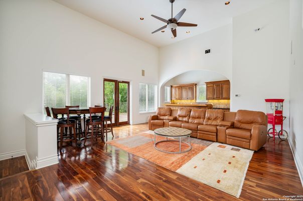 Dining room, Interior, Living room, Recessed Lighting, Wood Texture Flooring