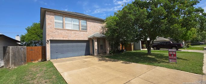 Attached, Exterior, Facade, Modern