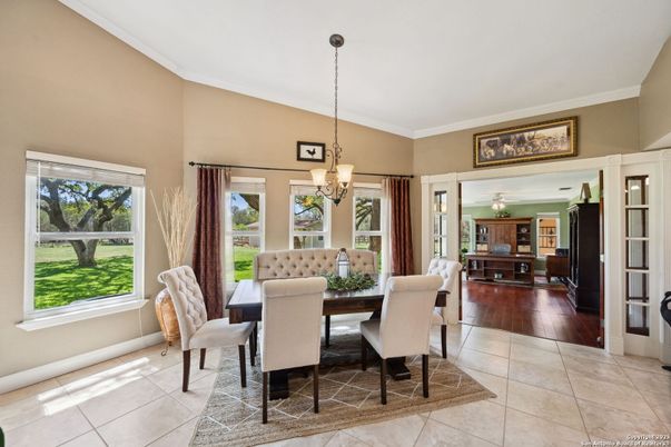 Chandelier, Dining room, Fireplace, Interior, Pendant Lights, Wood Texture Flooring
