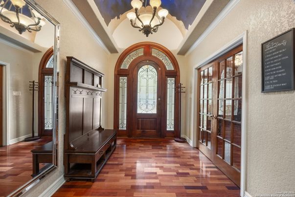 Chandelier, Interior, Wood Texture Flooring