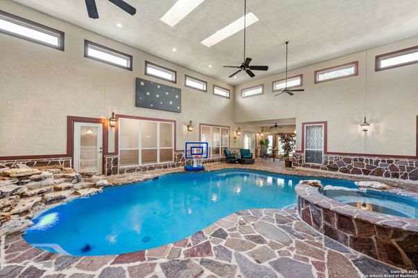 Interior, Pool, Recessed Lighting