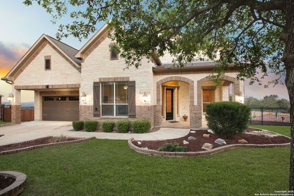 Attached, Exterior, Facade, Brick Traditional