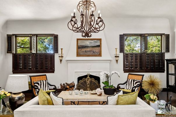 Chandelier, Fireplace, Interior, Living room
