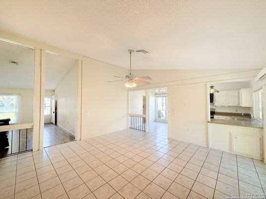 Empty room, Interior, Kitchen