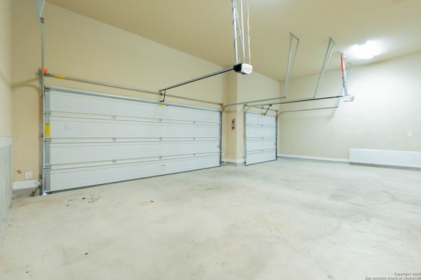 Garage, Interior