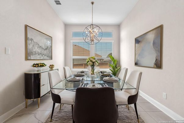Chandelier, Dining room, Interior, Marble, Pendant Lights